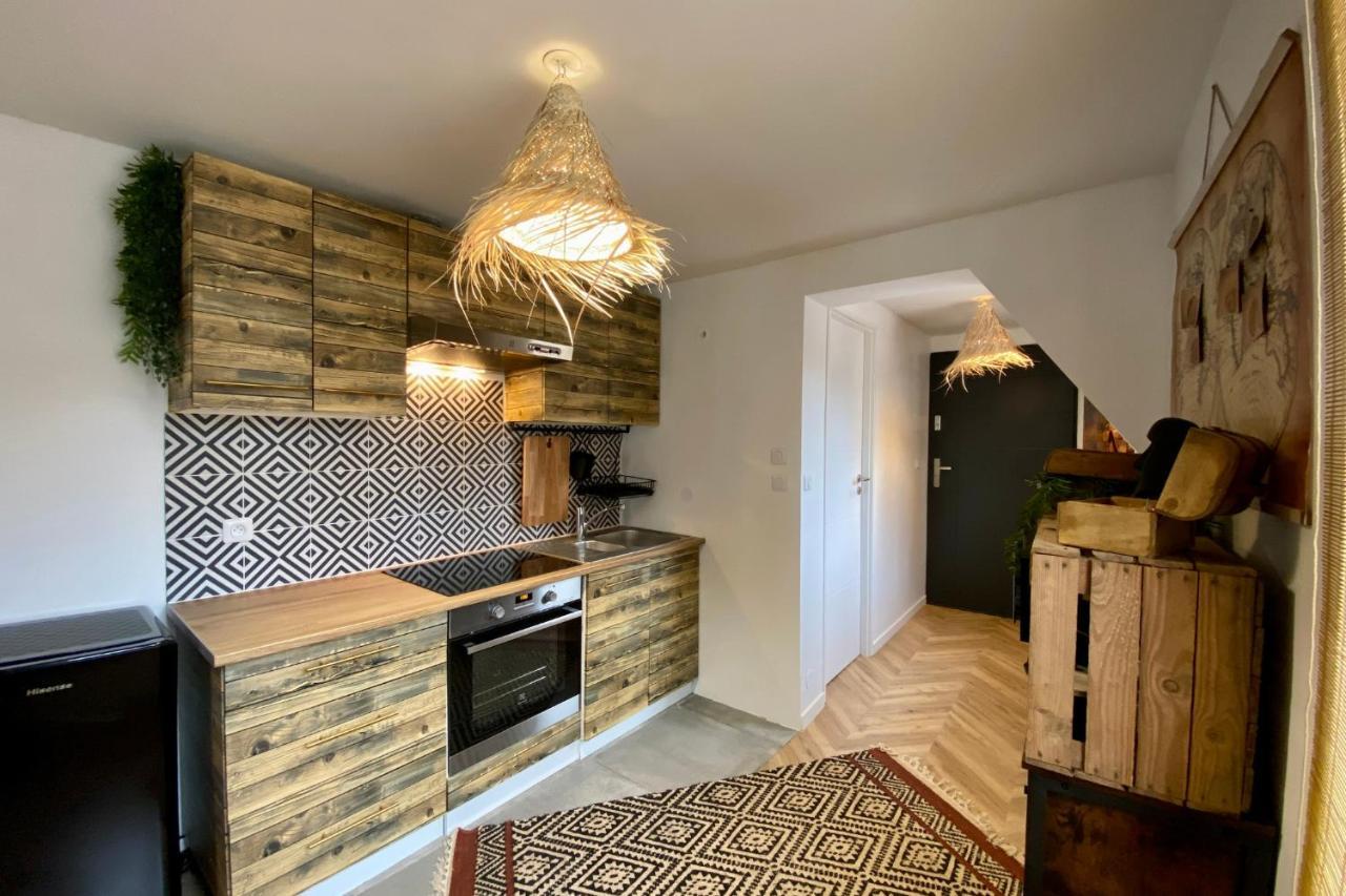 L'Expedition - Best Keys - Experience Unique - Deco Immersive - Lit Queen Size & Canape Convertible - Centre Ville - Netflix & Wifi Illimite - Check-In Autonome - Parking Gratuit Villeneuve-sur-Yonne Dış mekan fotoğraf
