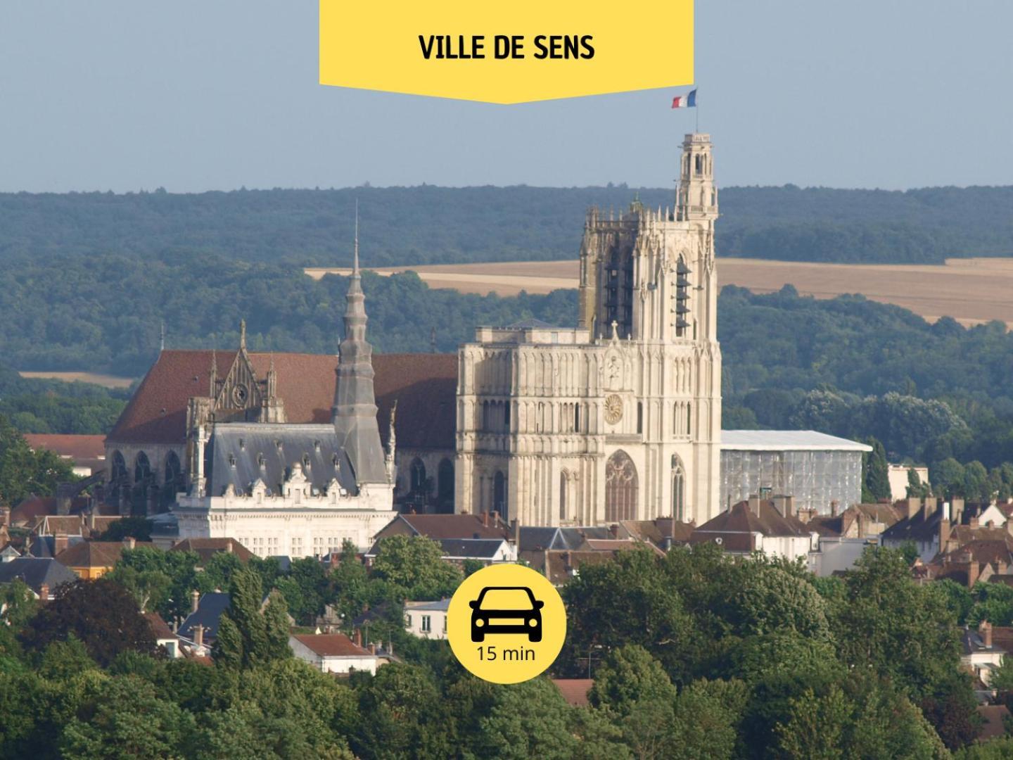 L'Expedition - Best Keys - Experience Unique - Deco Immersive - Lit Queen Size & Canape Convertible - Centre Ville - Netflix & Wifi Illimite - Check-In Autonome - Parking Gratuit Villeneuve-sur-Yonne Dış mekan fotoğraf
